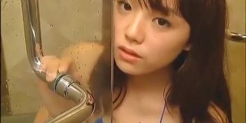 Ai shinozaki