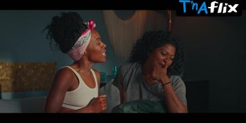 Dewanda Wise Lesbian Scene  in Someone Great