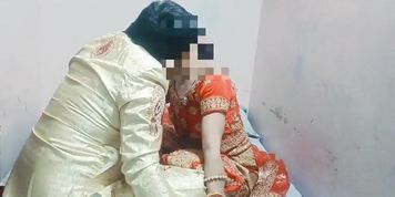 Suhagrat Ka Maja Part 1: Horny Indian Girl's First Time