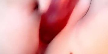 Stretching my tight pussy 