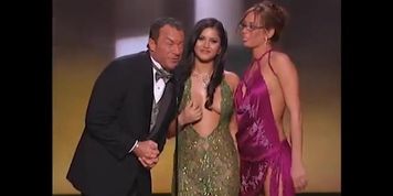 Sunny Leone Hosting Duties At The AVN Awards