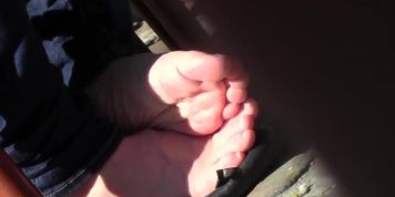 Candid Shoeplay Feet Natural Nails Cafe