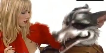 Nicole Neumann Underwear Scene  in Sabado Bus