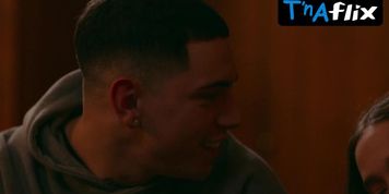 Angela Torres Sexy Scene  in Rap Battlefield