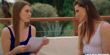 Vixen Tori Black Shares Her Bf With Jill Kassidy To Show Her True Passion (Alex Jones)