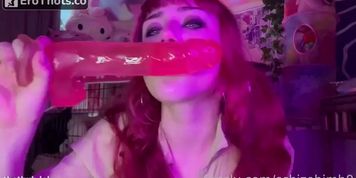 Schizo Bimbo dildo sex