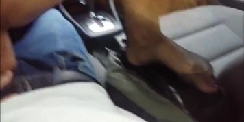 Sexy Girl im Auto geritten - NYLON FEET