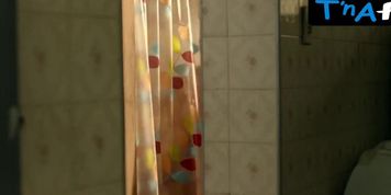Dira Paes Breasts Scene  in Redemoinho