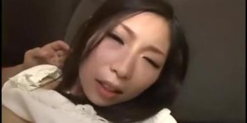 Slutty Japanese slut gets naughty