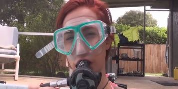 Scuba girl 4
