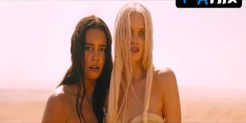 Riley Keough Sexy Scene  in Mad Max: Fury Road