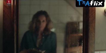 Ann Eleonora Jorgensen Lesbian,  Butt Scene  in Herrens Veje