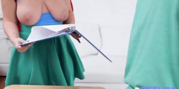 Aleksa Mink Tutor With Massive Juggs