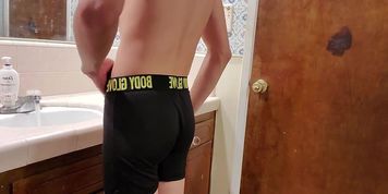 Hung teen 18 year old nude 