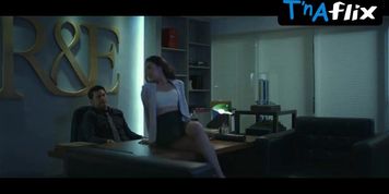Janelle Tee Breasts Scene  in Kinsenas, Katapusan