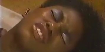 Vintage Ebony MILF Porn