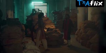 Aaditi Pohankar Butt Scene  in Aashram