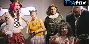 Amanda Flowers Breasts,  Bush Scene  in Shakespeare'S Shitstorm