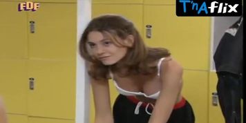 Elena Ballesteros Breasts,  Underwear Scene  in Periodistas