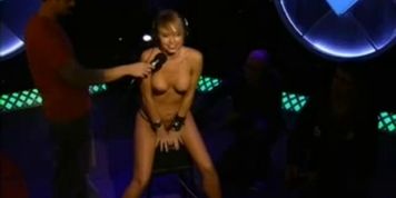 Leticia Cline uncut sybian ride