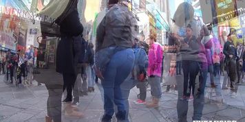 Massive African Ass