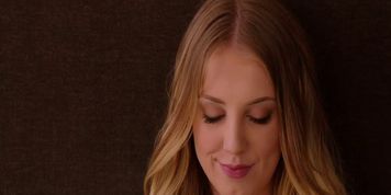 Vixen Teen Cheats With Ex Bf On Vacation - Chloe Scott