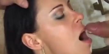 Taylla A Gata Do Momento latina cumshots latin swallow brazilian mexican sp