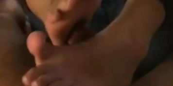 Ig Hot Light Skin Footjob (Pretty light)