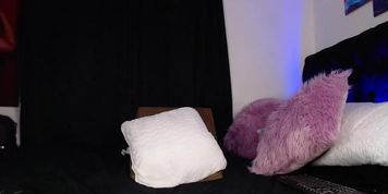 Aly big tits cam