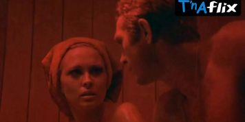 Faye Dunaway Breasts Scene  in The Thomas Crown Affair