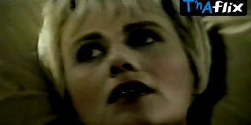 Miou-Miou Breasts,  Bush Scene  in La Lectrice