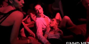Sucking some dick and tits at the club