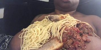 Oinking Super Stuffed Messy Pig 