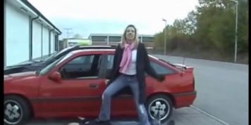 German girl tramples in buffalo