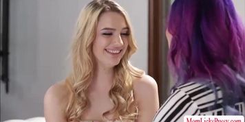 Horny MILF Jelena sucks teen Kenna titties and wet pussy