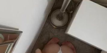 AngelBaeXO: in the Closet (Slim Thick)