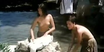 Alma Muriel Breasts Scene  in El Valle De Los Miserables