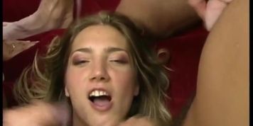 Blonde Bukkake