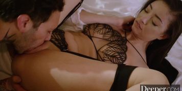 Deeper. Aaron happily fulfills Scarlet's darkest fantasy (Scarlett Bloom)
