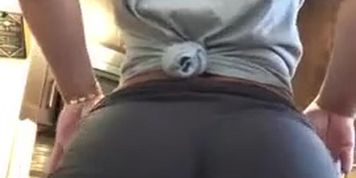 D.D OF - Ass Twerking Tease