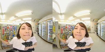 [VR] Japanese College Girls Kissing And Licking