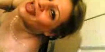Iranian Mature Mom sucking and fucking - video 1