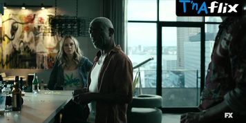 Adelaide Clemens Sexy Scene  in Justified: City Primeval