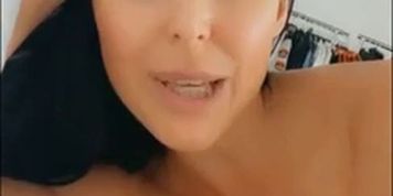 Angela White - ZZ+ (2)