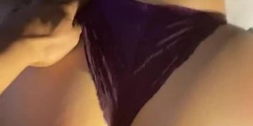 Ain&rsquo;t take her panties off, she&rsquo;s throwing it back with rhythm 