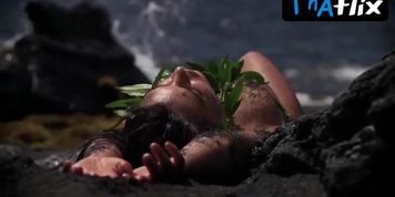 Emily Ratajkowski Breasts,  Underwear Scene  in Gq Behind The Scenes