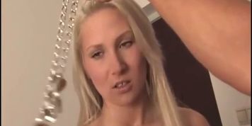 hypno blonde