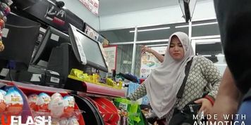 Another Lady in the Cashier 2