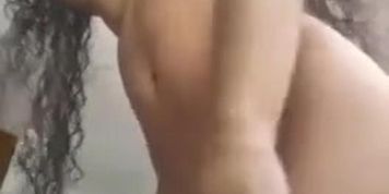MI NOVIA ME MANDA V&Iacute;DEO AL ENCONTRARME LEJOS DE CASA