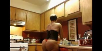 15th Bootilicios Ebony/African WebCam Model Promo